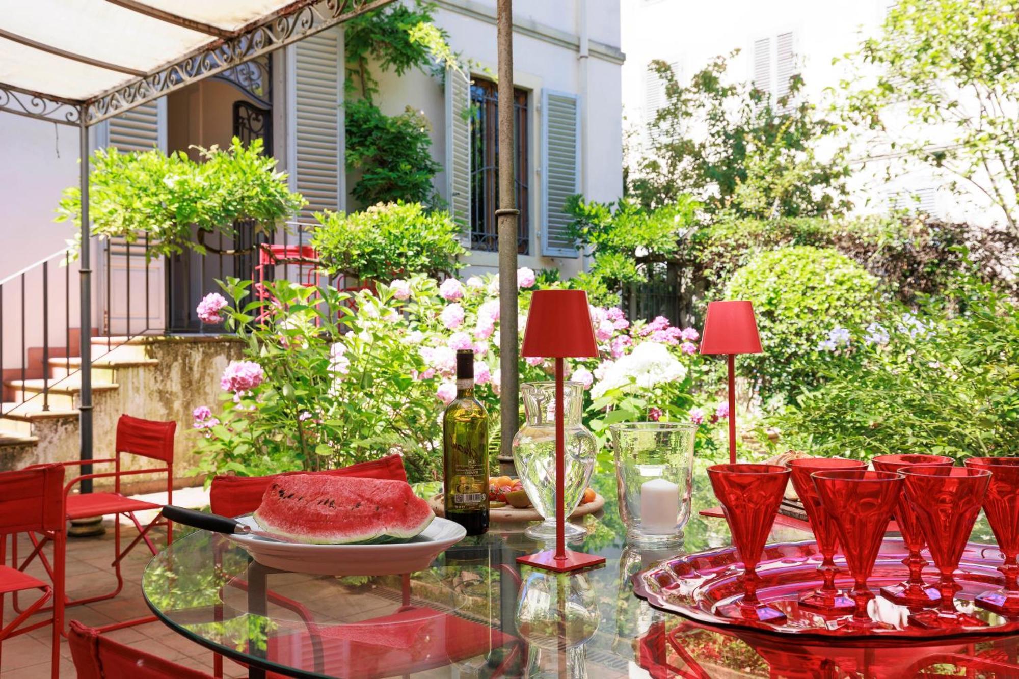 Florence Huge Apartment With Private Garden Exterior photo