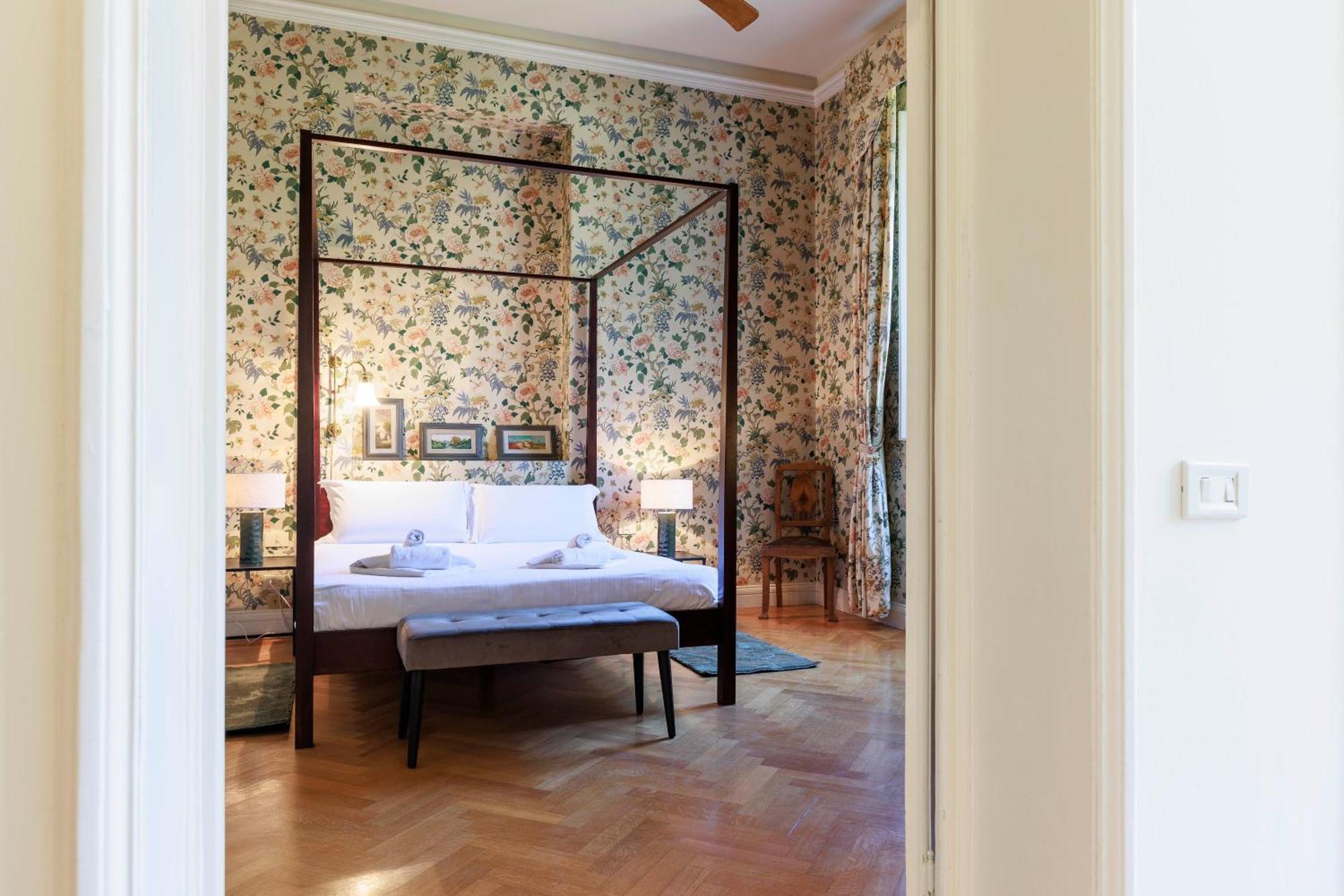 Florence Huge Apartment With Private Garden Exterior photo