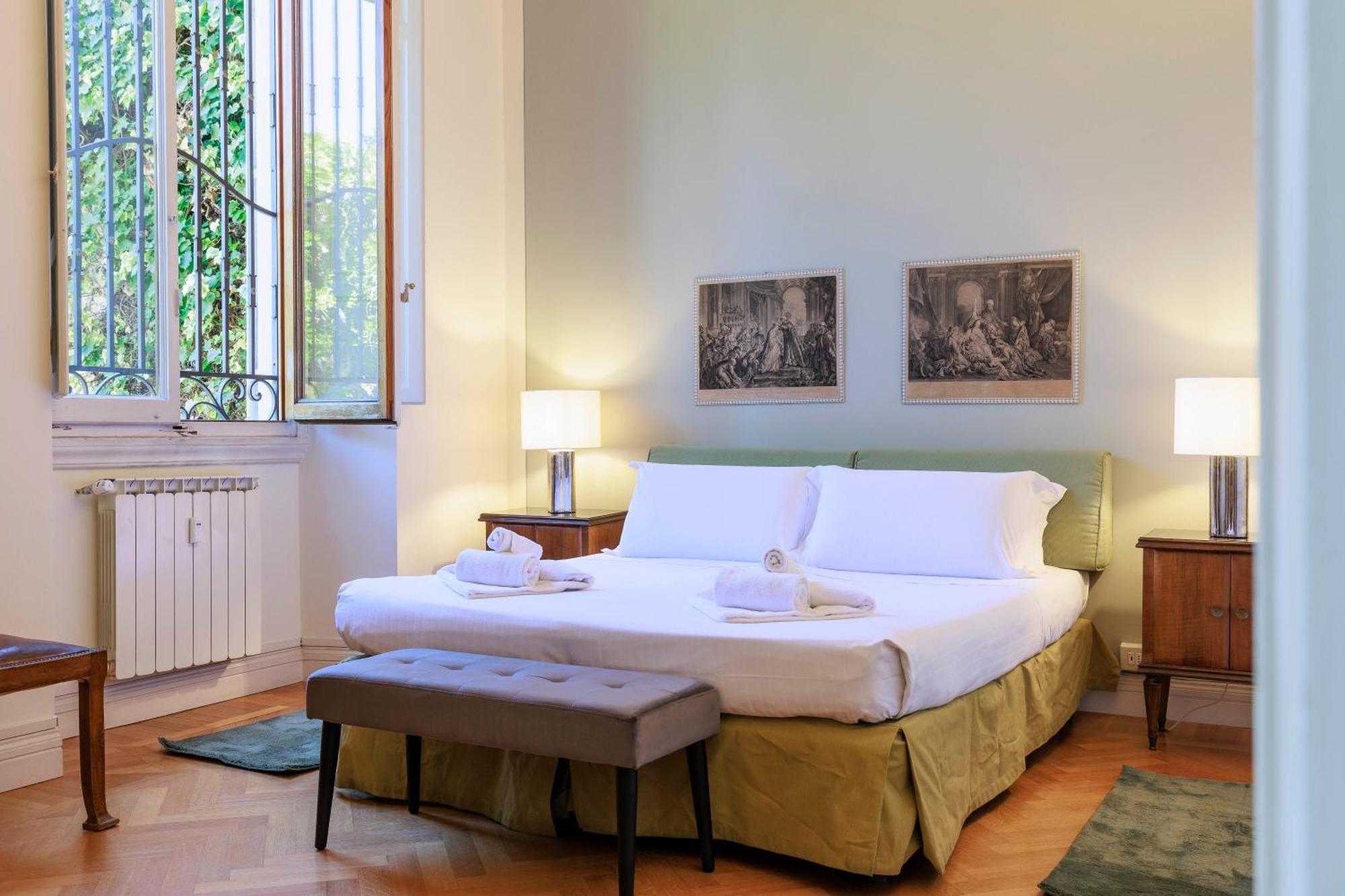 Florence Huge Apartment With Private Garden Exterior photo